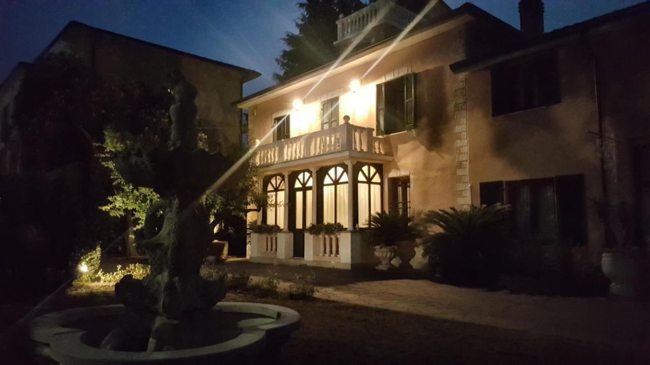 B&B Villa Fiorini Moniga del Garda Екстериор снимка