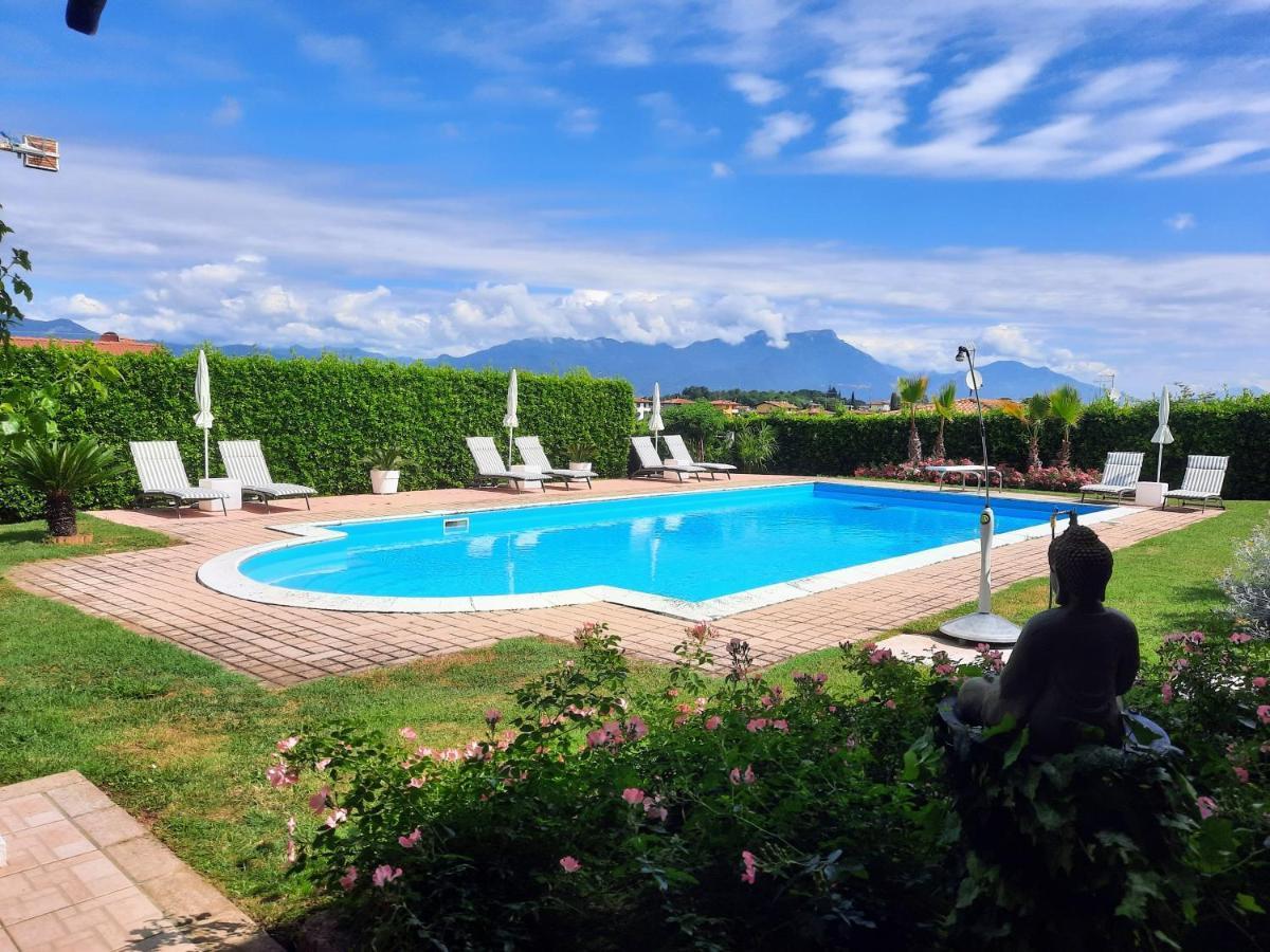 B&B Villa Fiorini Moniga del Garda Екстериор снимка