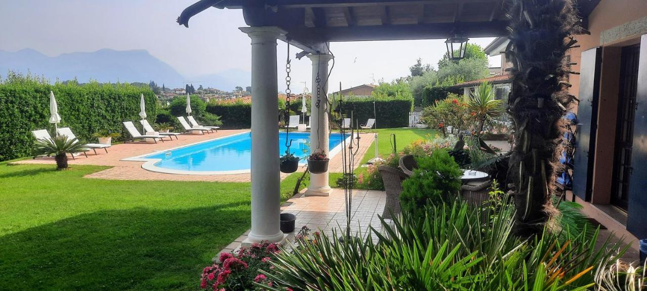 B&B Villa Fiorini Moniga del Garda Екстериор снимка