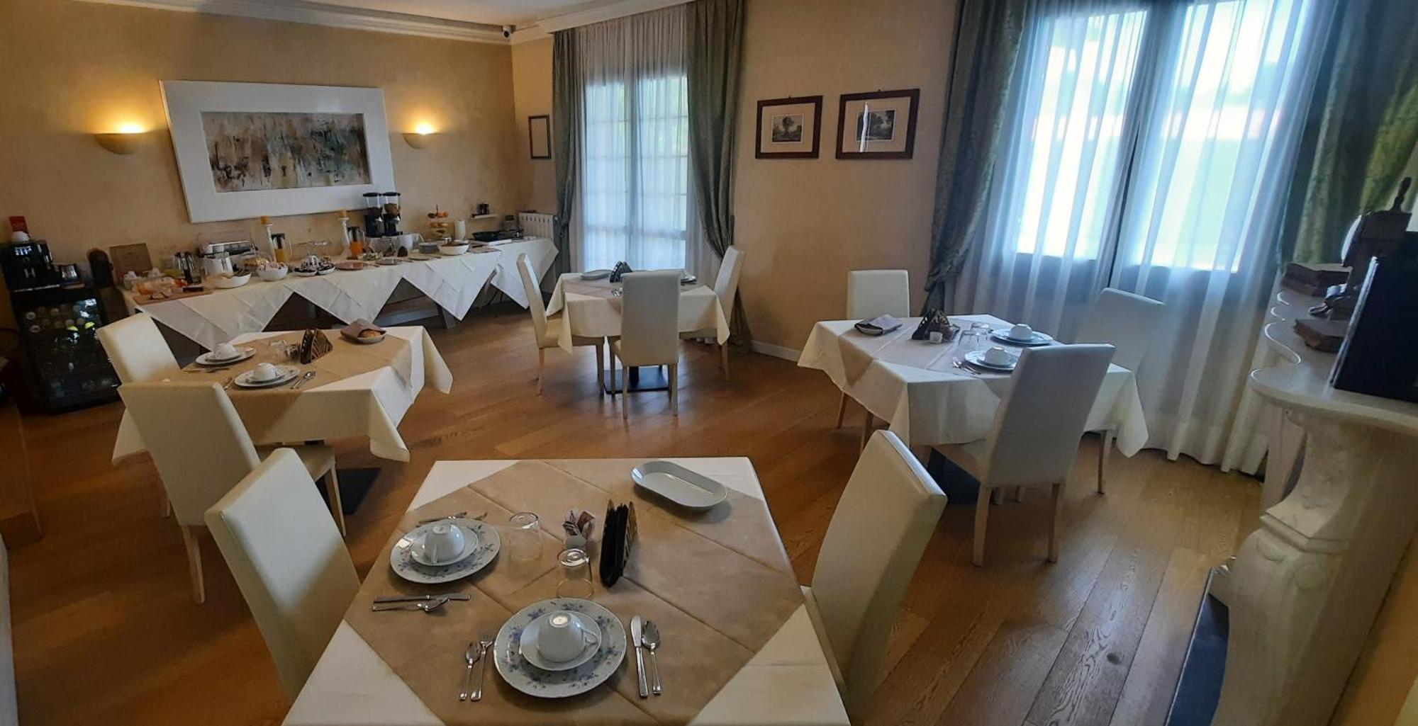 B&B Villa Fiorini Moniga del Garda Екстериор снимка