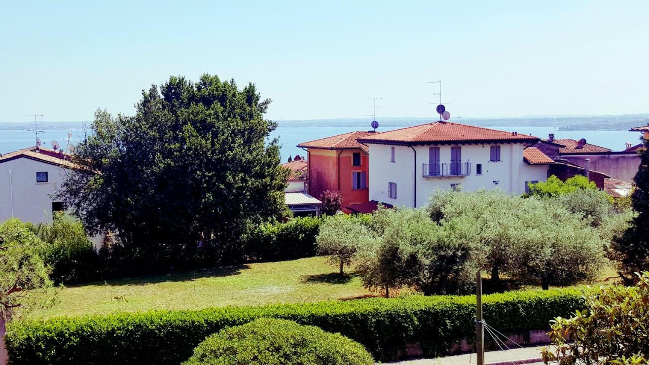 B&B Villa Fiorini Moniga del Garda Екстериор снимка