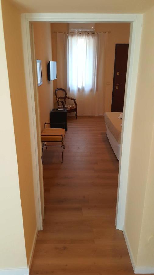 B&B Villa Fiorini Moniga del Garda Екстериор снимка