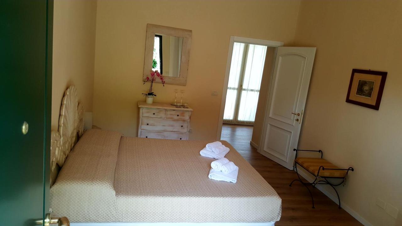 B&B Villa Fiorini Moniga del Garda Екстериор снимка